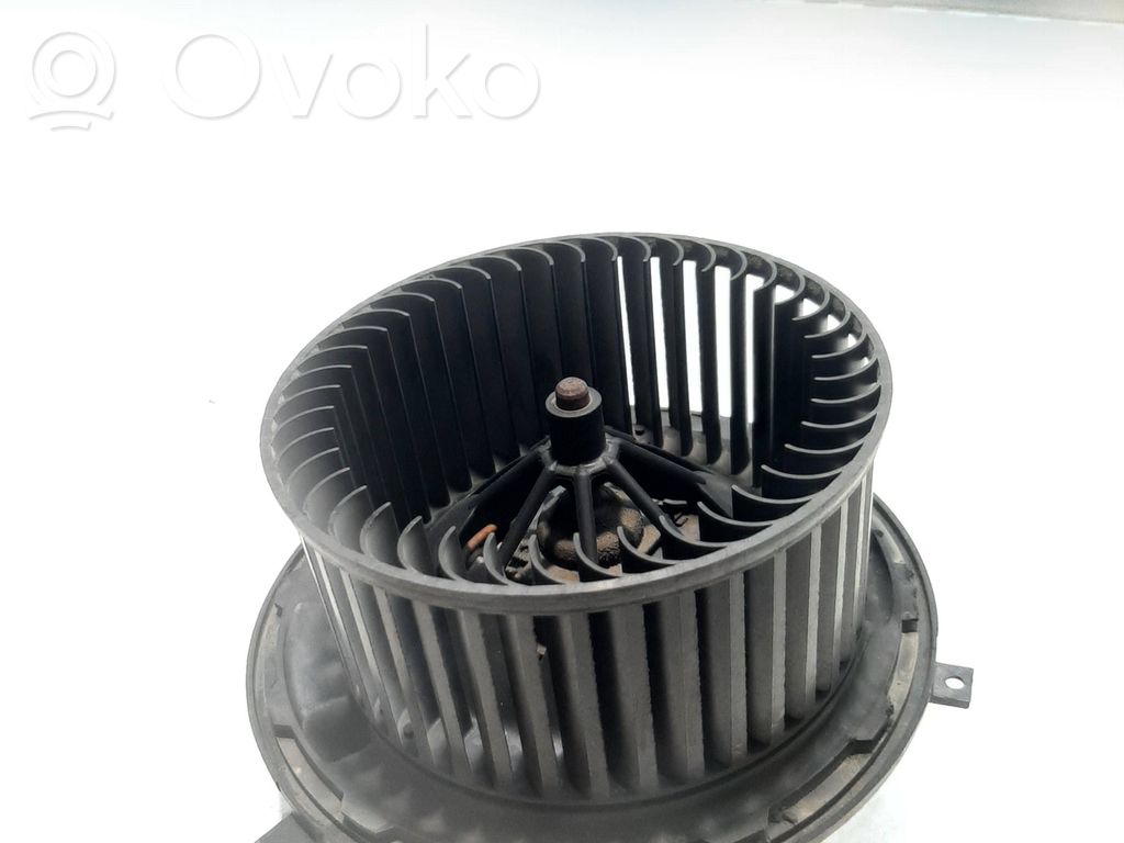 BMW 3 E90 E91 Pečiuko ventiliatoriaus reostatas (reustatas) 