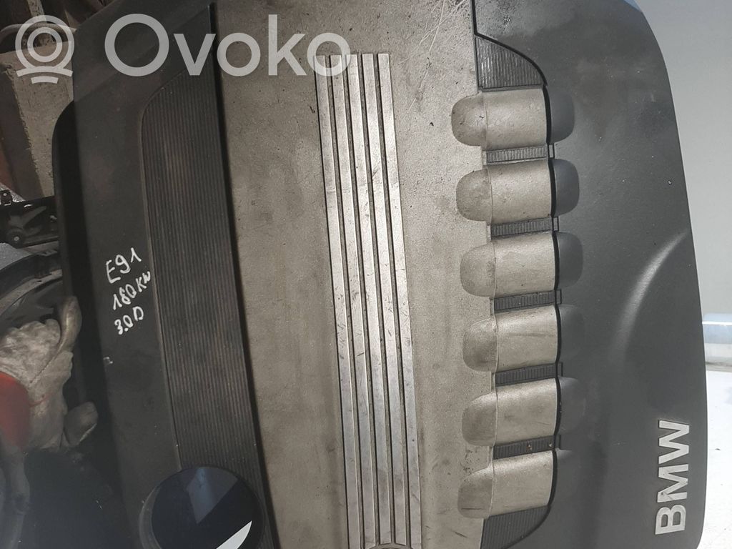 BMW 3 E90 E91 Engine cover (trim) 