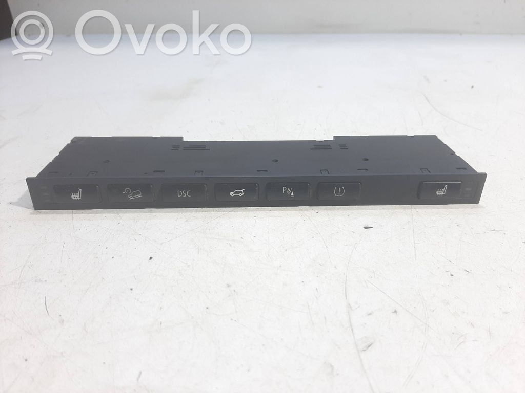 Seat heating switch   110187,03742210