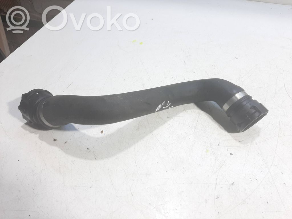 Engine coolant pipe/hose   1712779