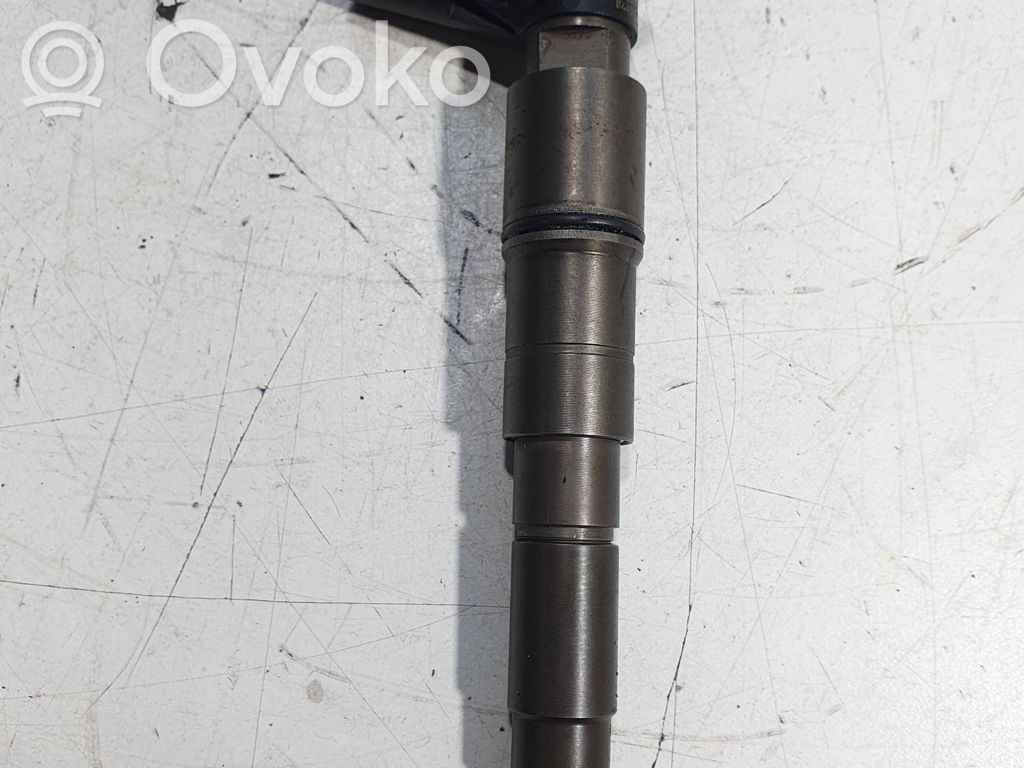 BMW 7 E65 E66 Fuel injector 