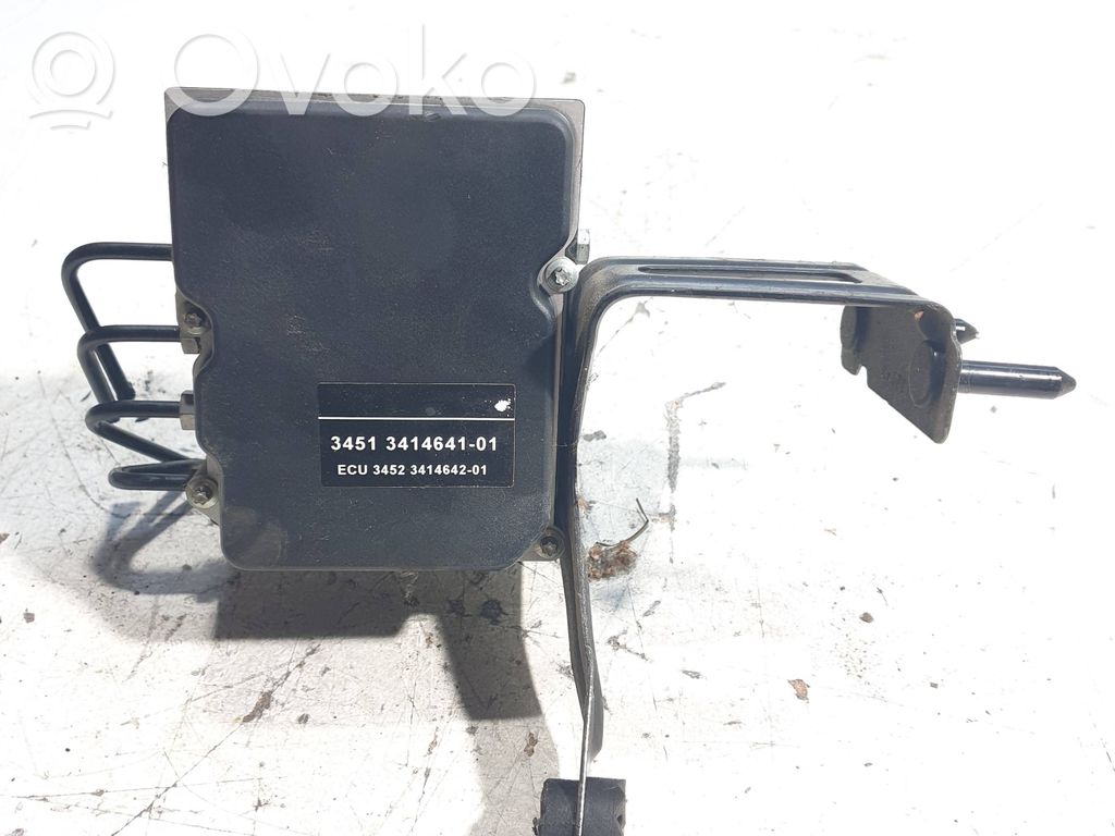 BMW X3 E83 ABS bloks 