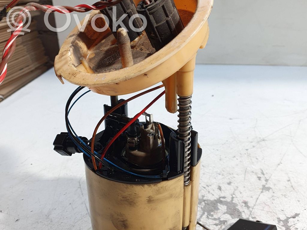 BMW 3 E90 E91 Bomba interna de combustible 