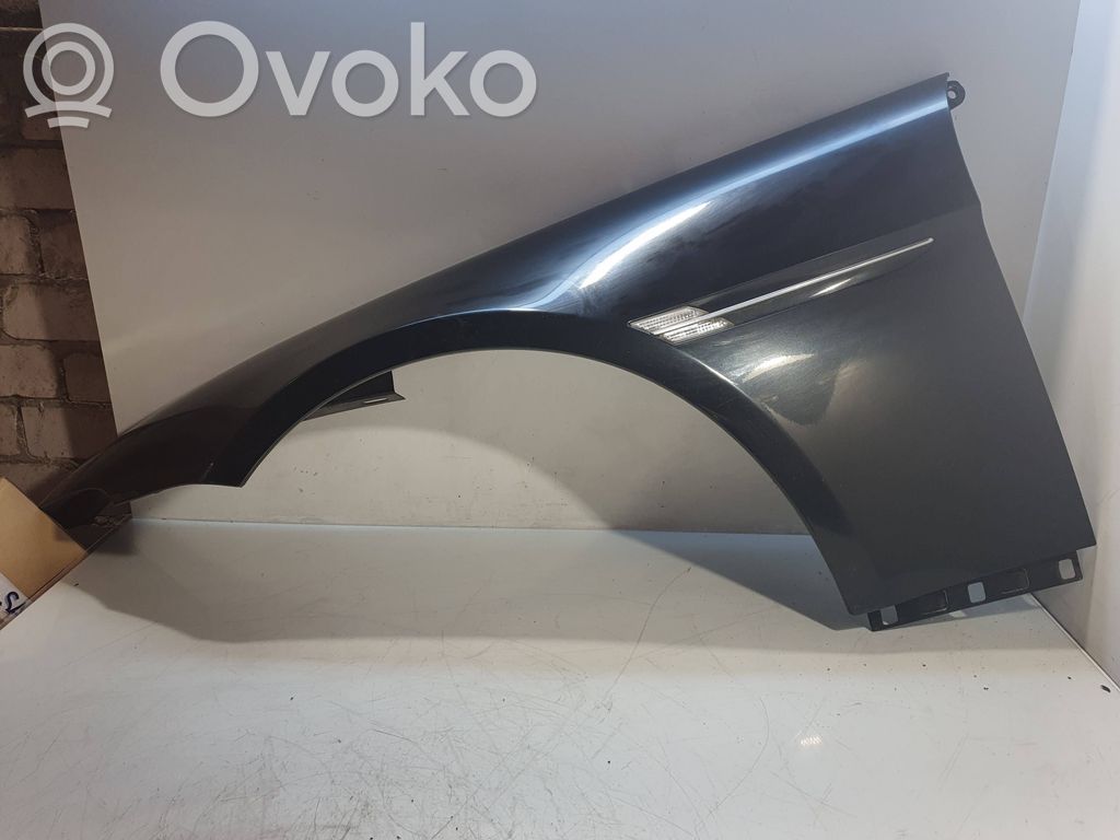 BMW 6 E63 E64 Sparnas 