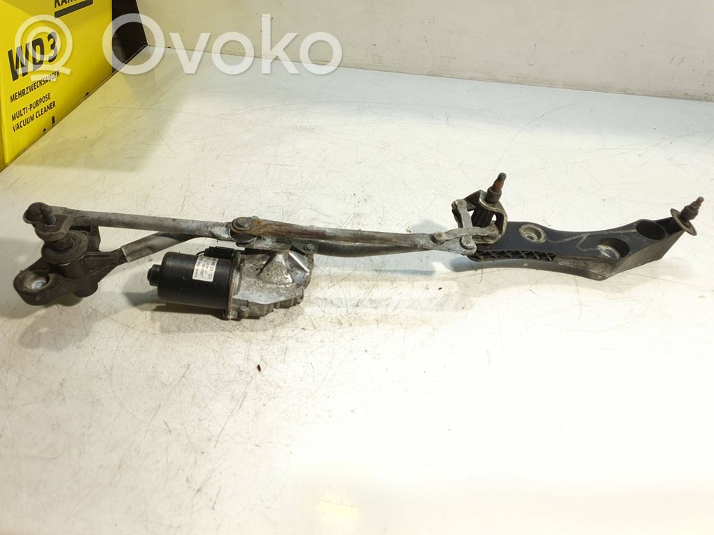 BMW 5 E60 E61 Front wiper linkage and motor 