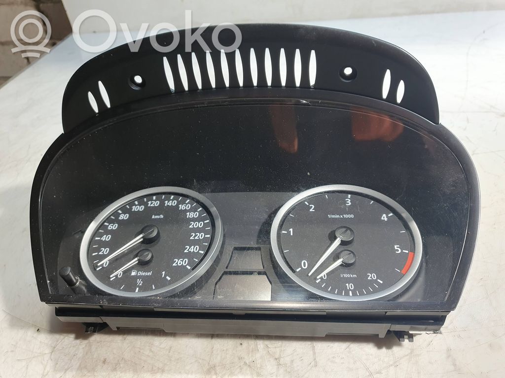 BMW 5 E60 E61 Speedometer (instrument cluster) 