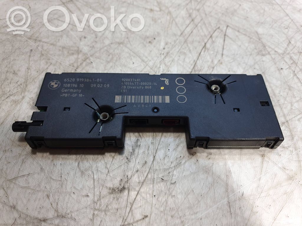 BMW 3 E90 E91 Antenas pastiprinātājs 
