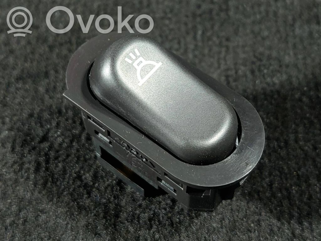 Other switches/knobs/shifts   4617536