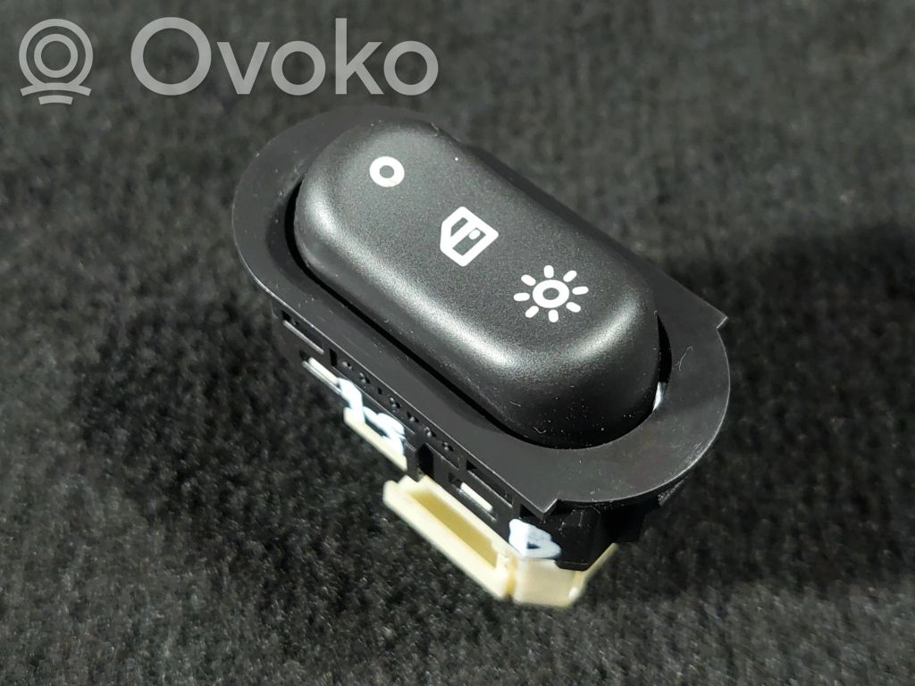 Saab 9-5 Interjera apgaismošanas slēdzis 