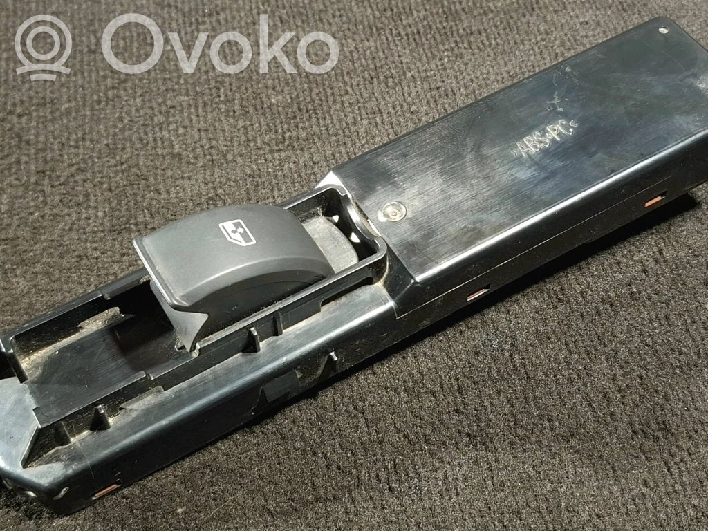 Saab 9-3 Ver1 Interruptor del elevalunas eléctrico 