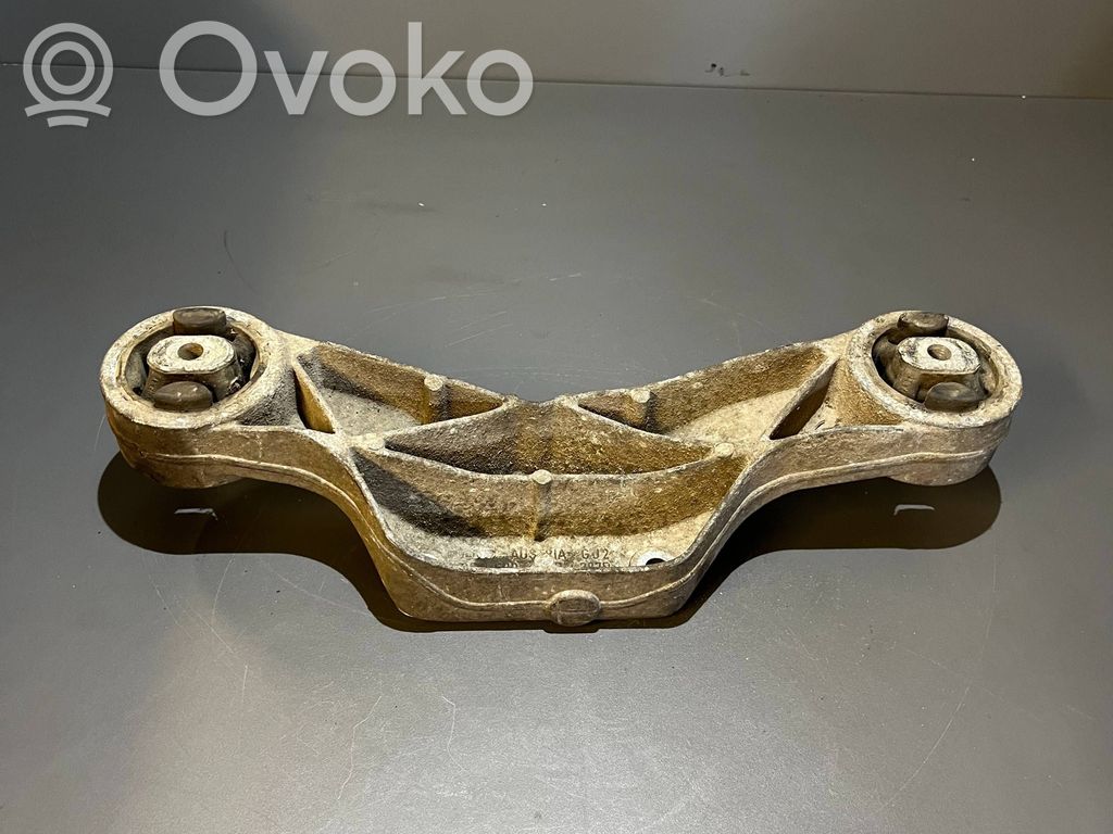 Audi A6 S6 C6 4F Halterung Hinterachsgetriebe Differentialgetriebe 
