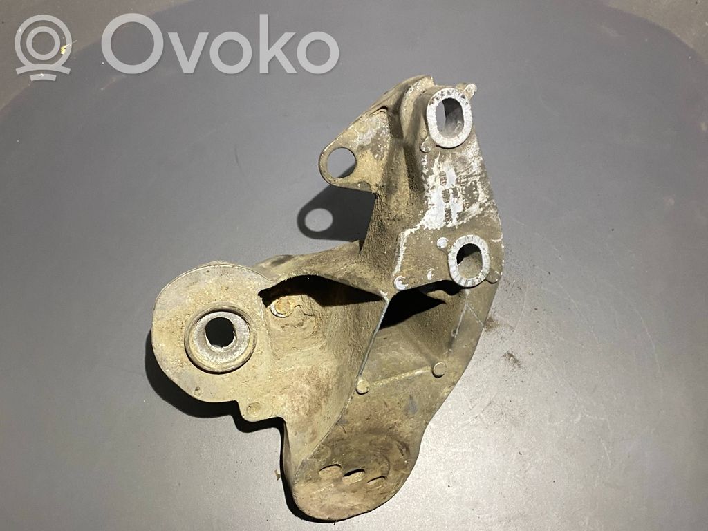 Audi A6 S6 C6 4F Engine mounting bracket 