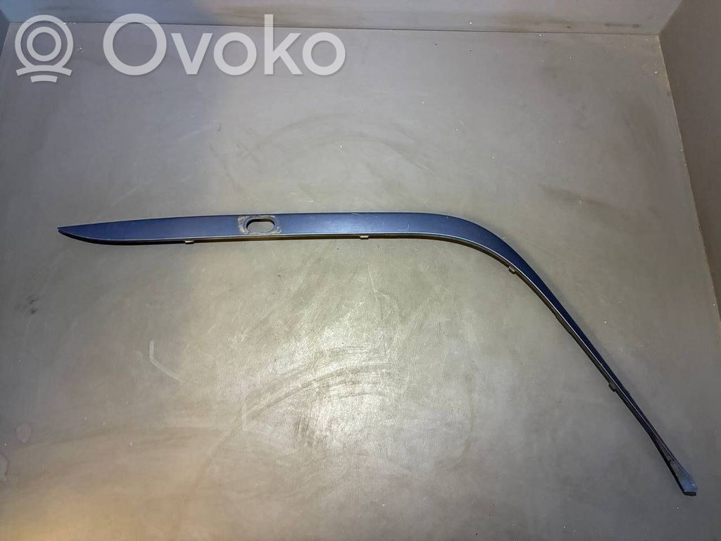 Front bumper splitter molding   8125438,8168106