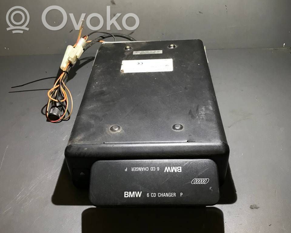 CD/DVD changer   8361058,0155912