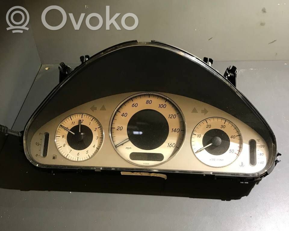Mercedes-Benz E W211 Speedometer (instrument cluster) 
