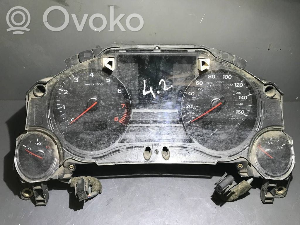 Audi A8 S8 D3 4E Velocímetro (tablero de instrumentos) 