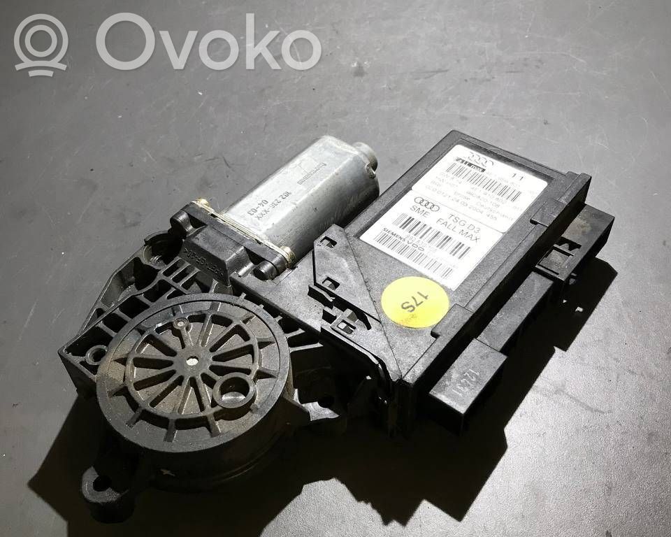 Audi A8 S8 D3 4E Priekšpusē loga pacēlāja motoriņš 