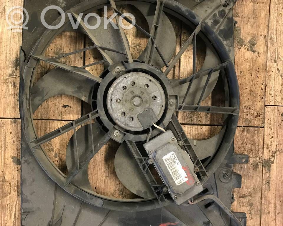 Volvo V70 Elektrisks radiatoru ventilators 