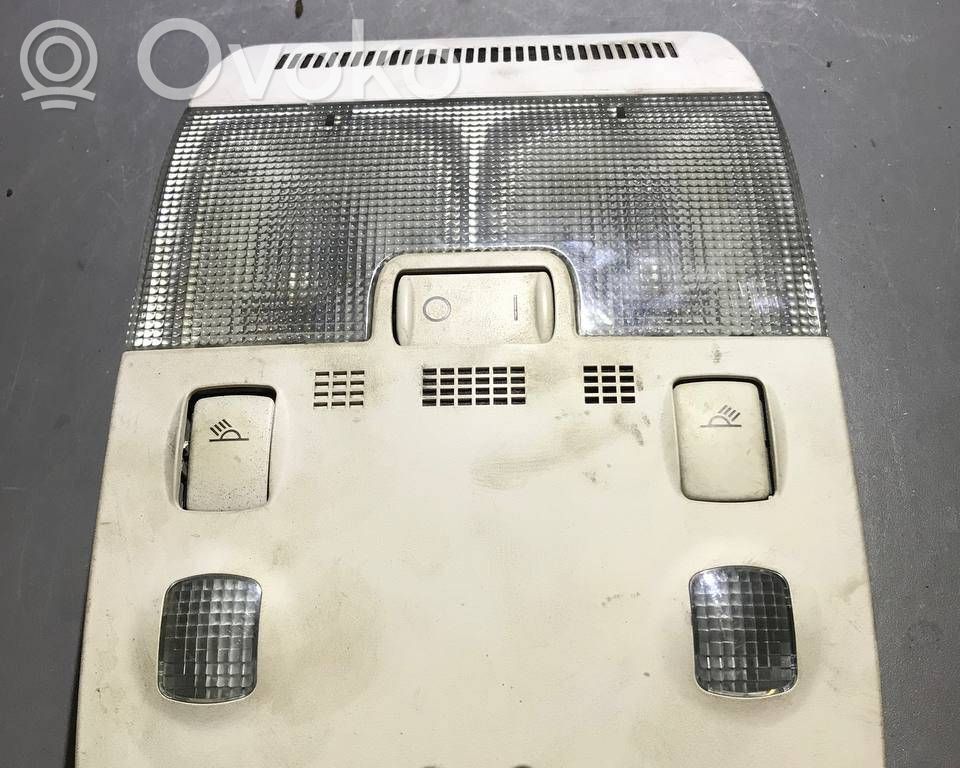 Audi A3 S3 8P Front seat light 