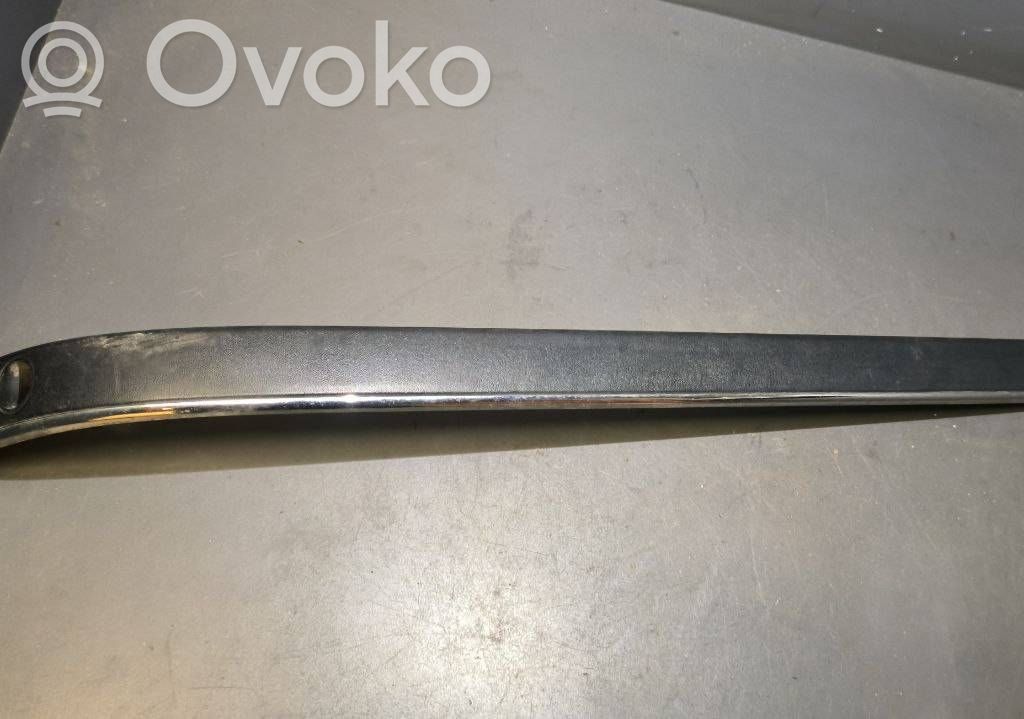 BMW 5 E39 Rear bumper trim bar molding 