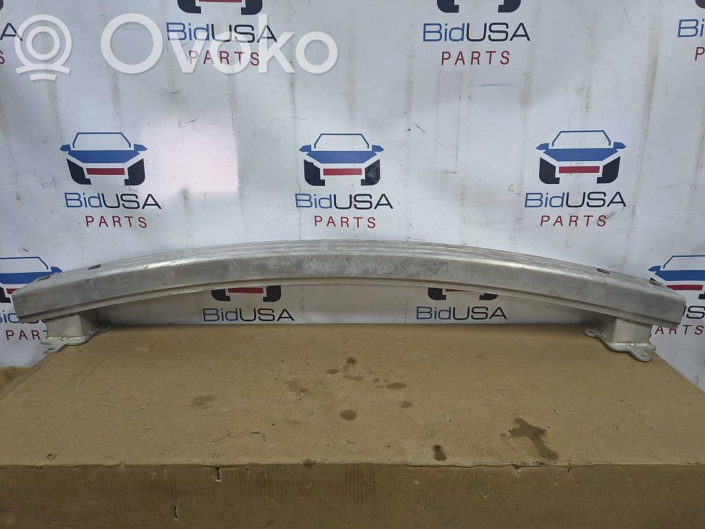Aizmugurē bampera balka   68227673AB