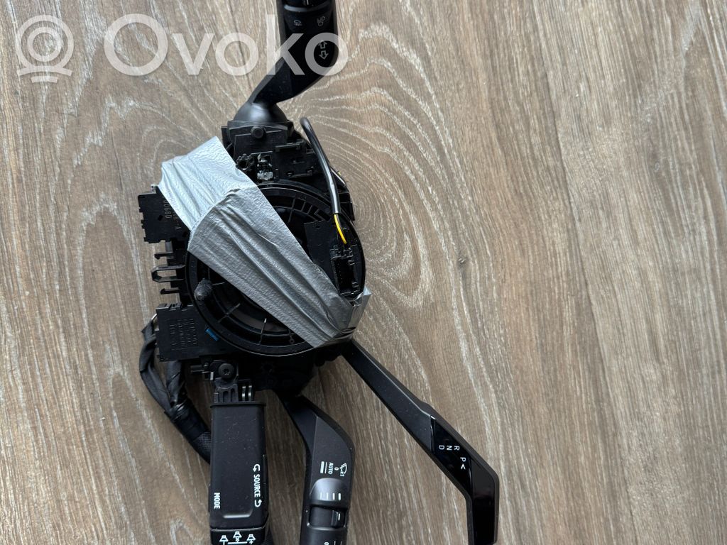 Renault Austral Indicator stalk 