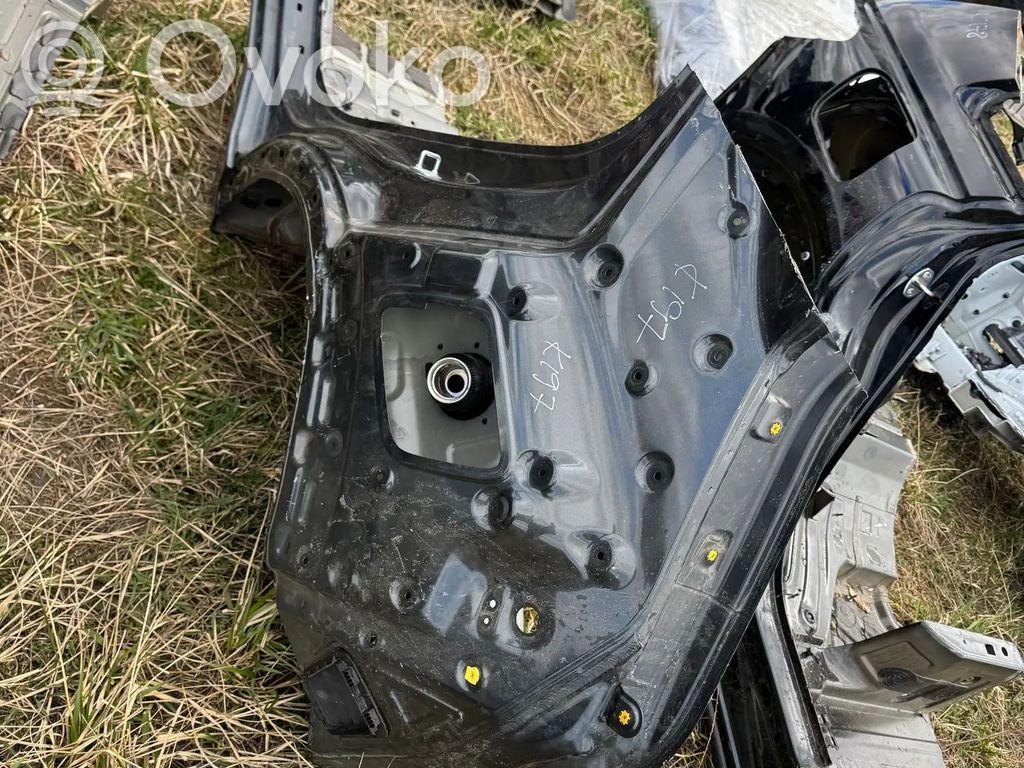 KIA Niro Aizmugurējā ceturtdaļa mašīnas 