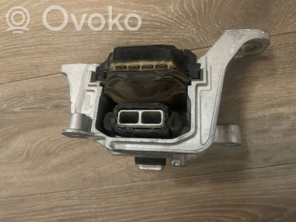 Ford Kuga III Moottorin kiinnikekorvake 