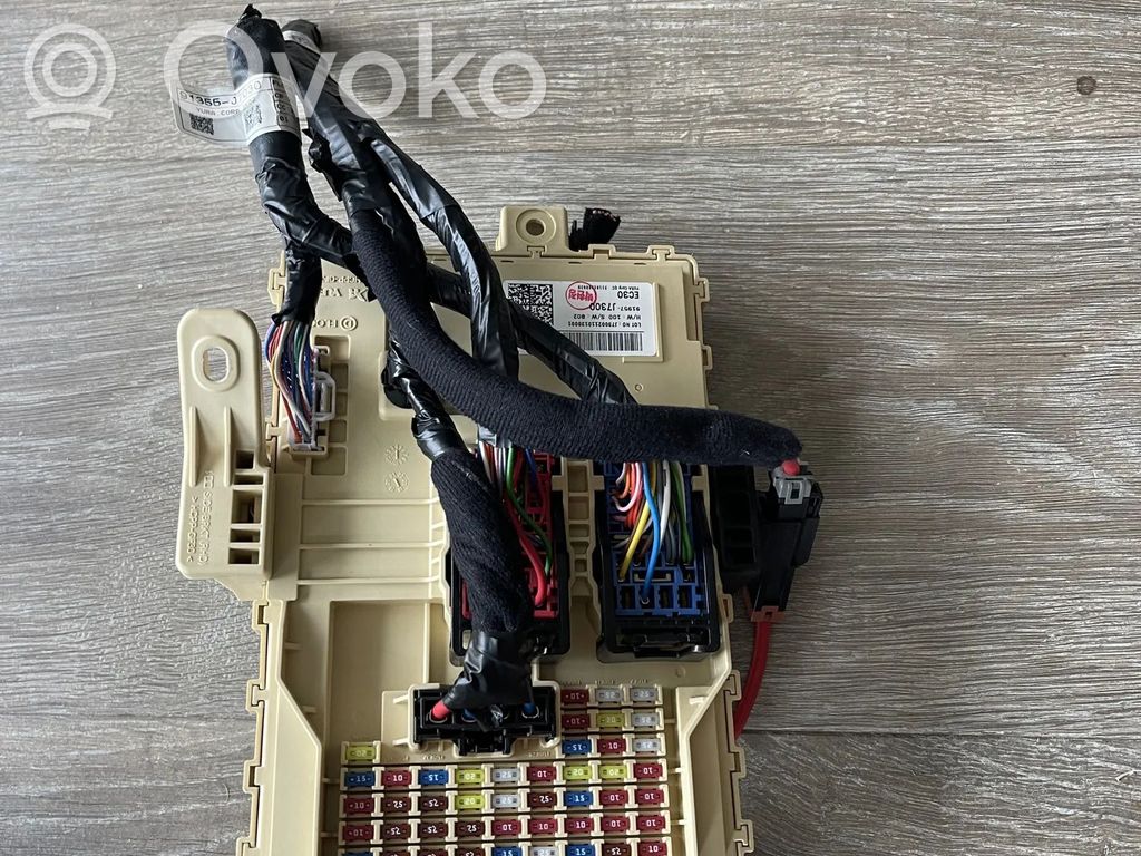 KIA Pro Cee'd III Módulo de fusible 