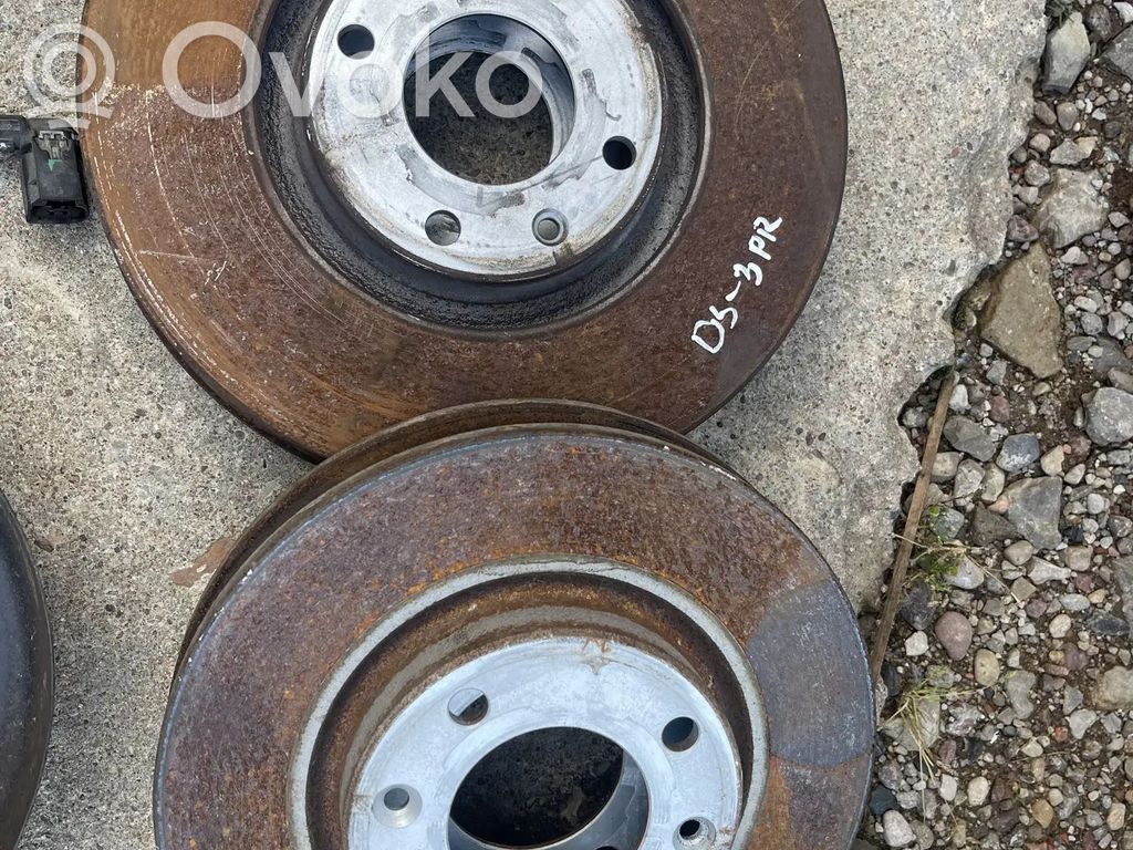 Citroen DS3 Bremsscheibe vorne 