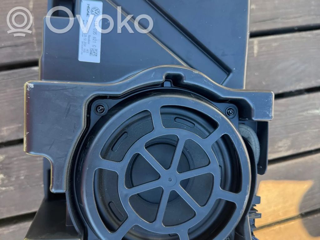 Audi Q4 e-tron Subwoofer 