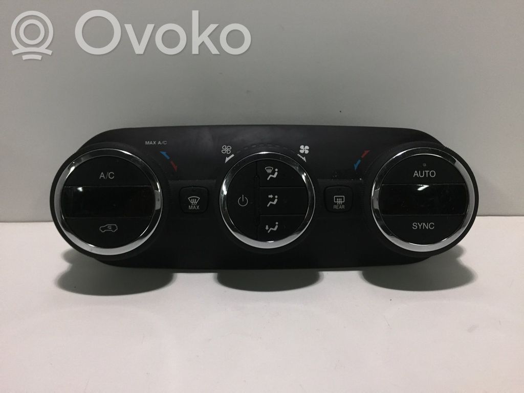 Jeep Renegade Climate control unit 