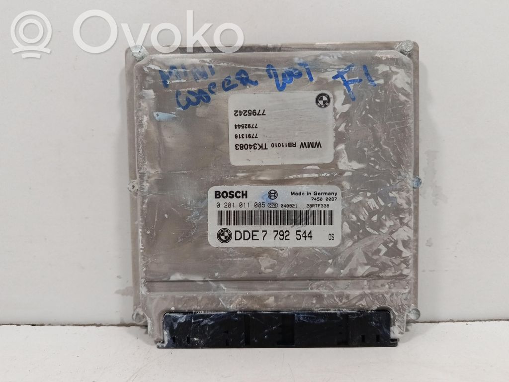 Mini One - Cooper R50 - 53 Engine control unit/module 