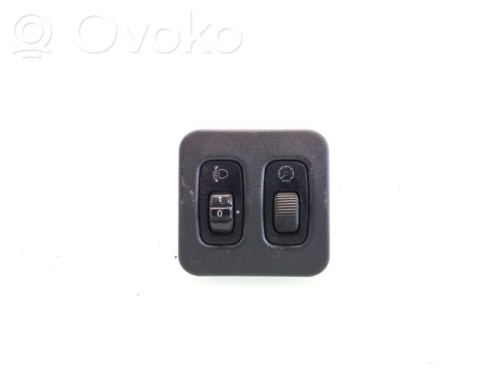 Mitsubishi Pajero Panel lighting control switch 
