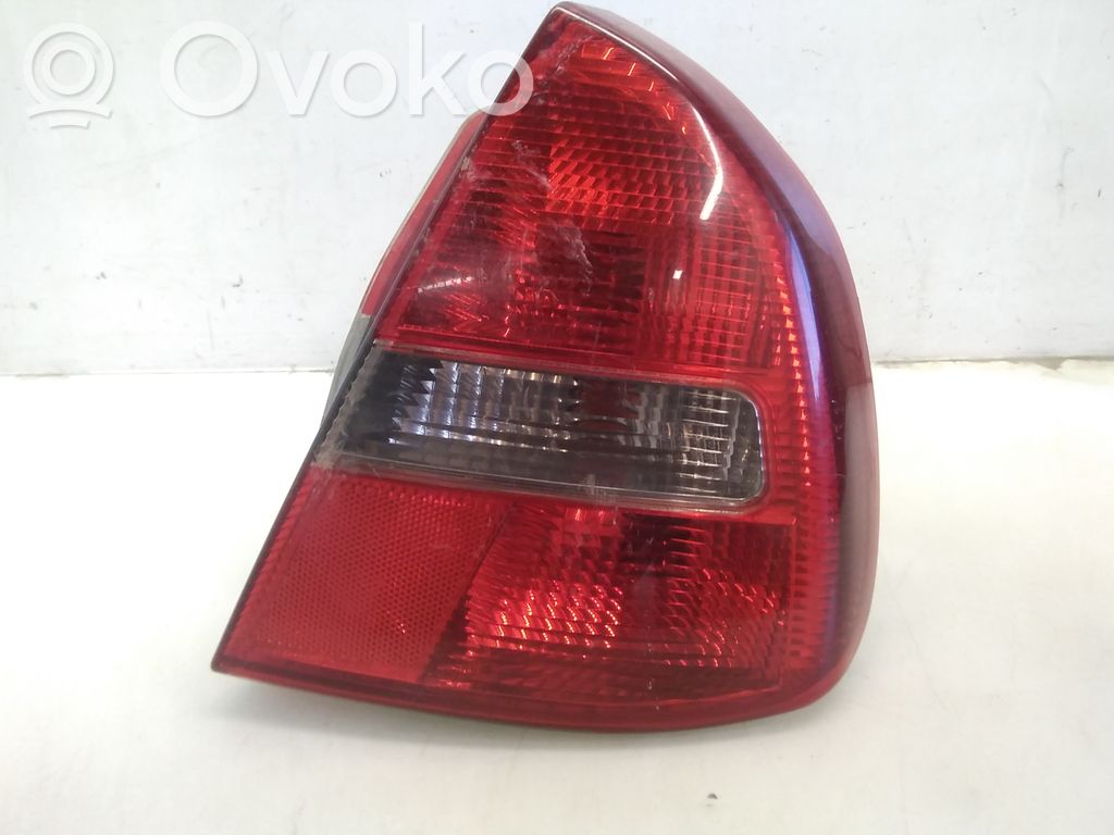 Mitsubishi Carisma Takavalot 