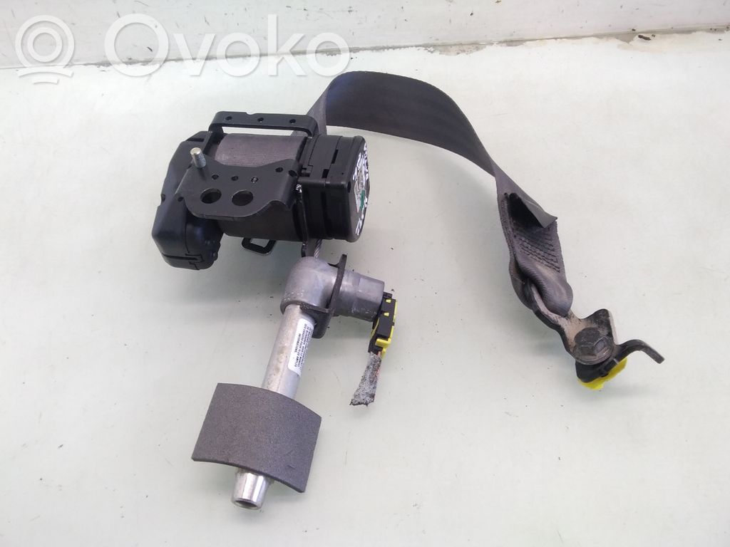Volvo S60 Cinturón trasero 