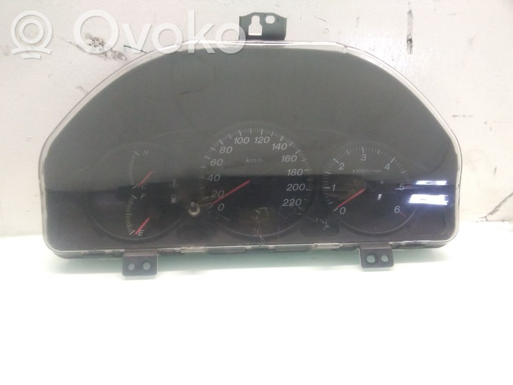 Mazda Premacy Speedometer (instrument cluster) 