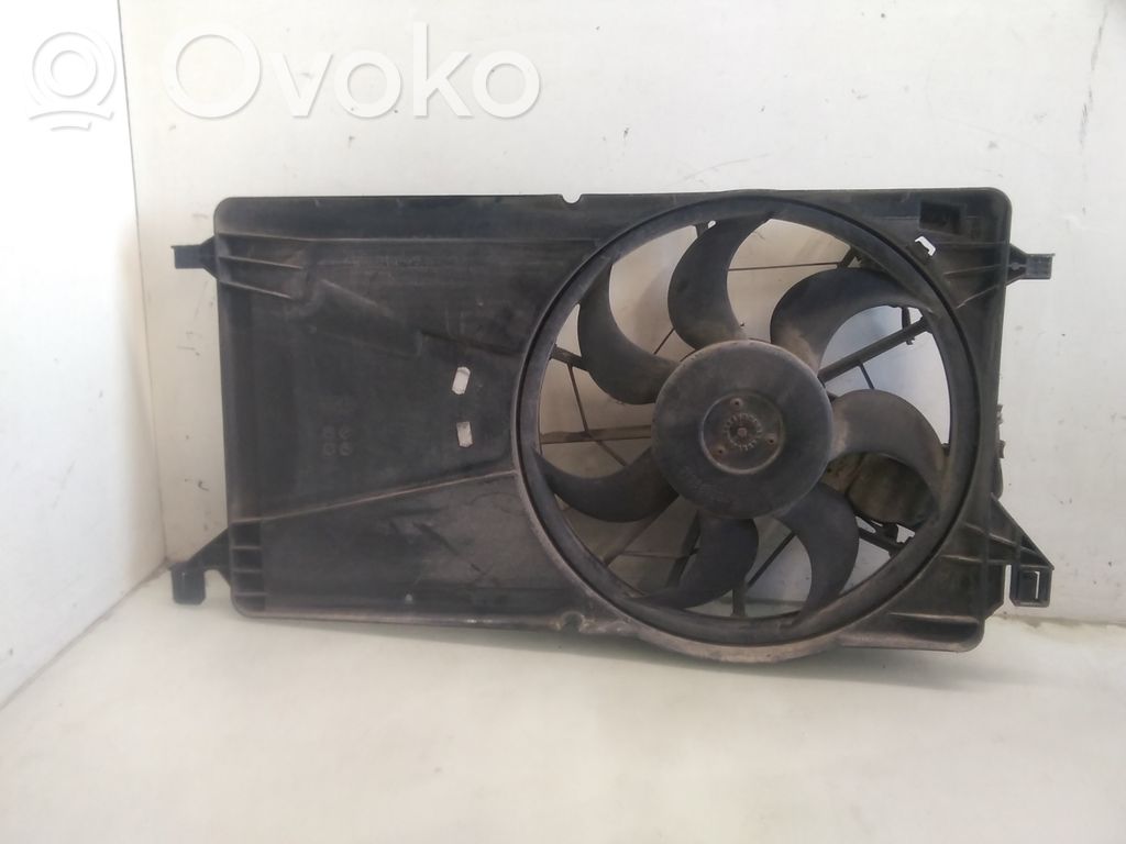 Ford Focus Elektrisks radiatoru ventilators 