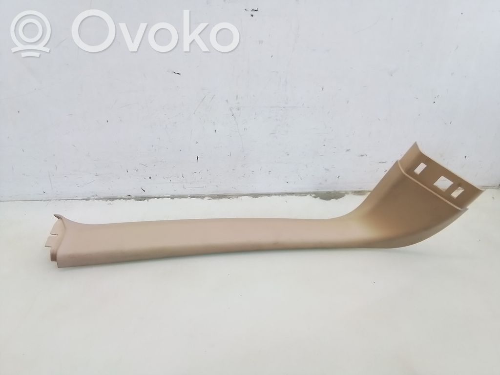 BMW 5 E60 E61 Šoninė apdaila (prie lango) 
