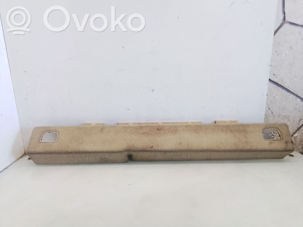 BMW 5 E60 E61 Bagažinės pertvara 