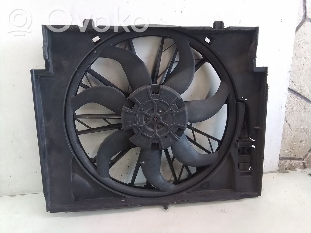 BMW 5 E60 E61 Elektrisks radiatoru ventilators 