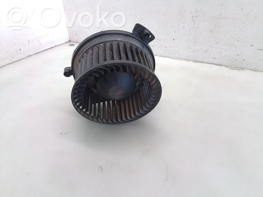 Audi A4 S4 B6 8E 8H Wentylator nawiewu / Dmuchawa 