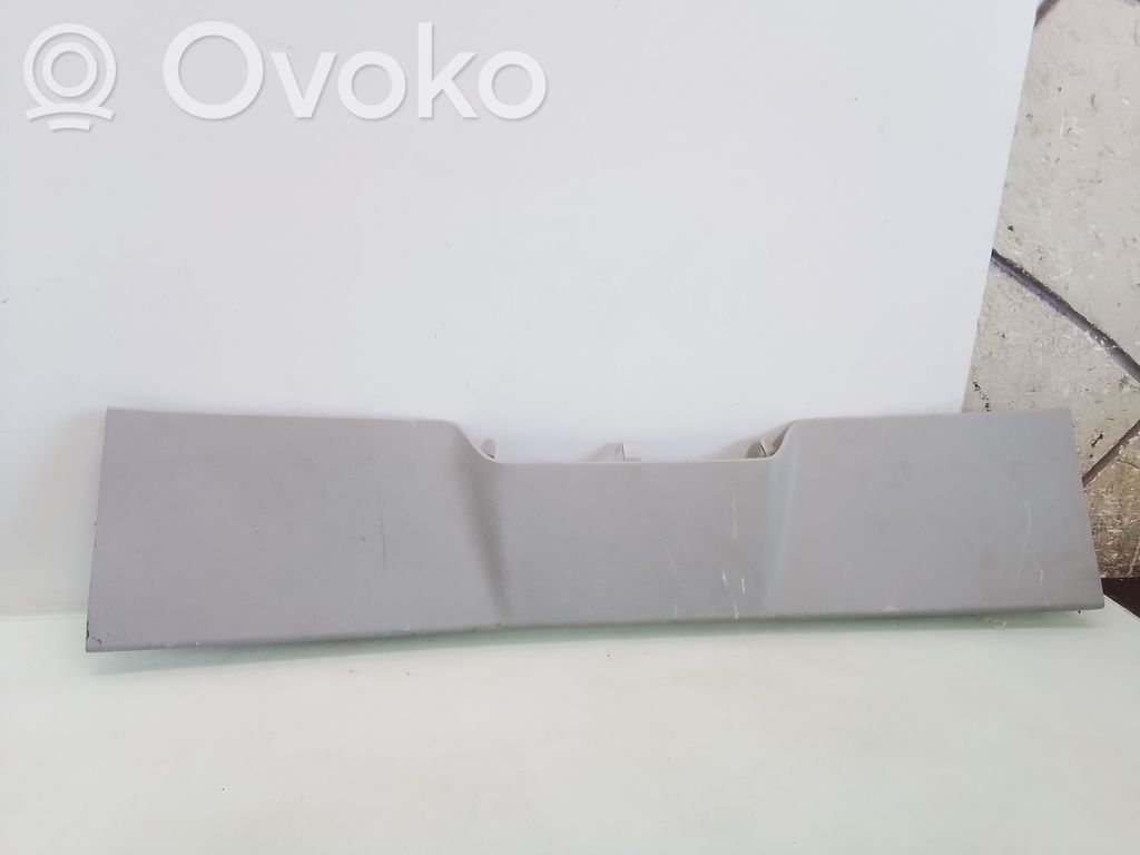 Opel Zafira B Muu vararenkaan verhoilun elementti 