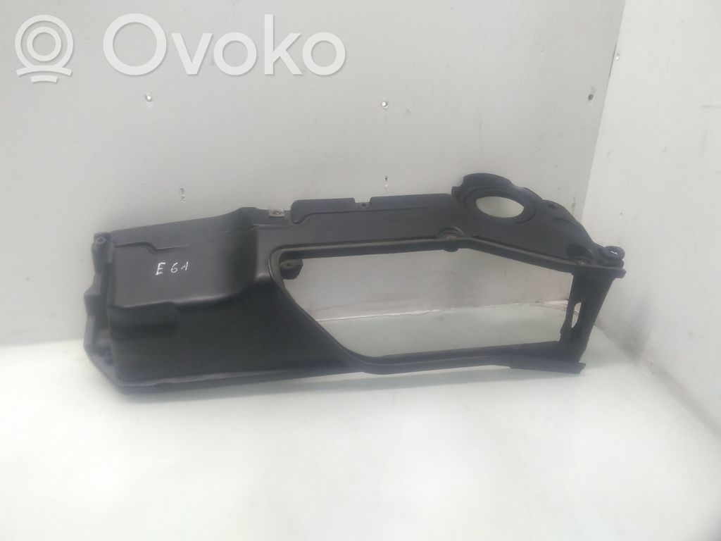 BMW 5 E60 E61 Moottorin koppa 