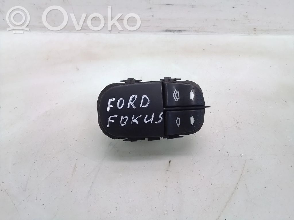 Ford Focus Electric window control switch 