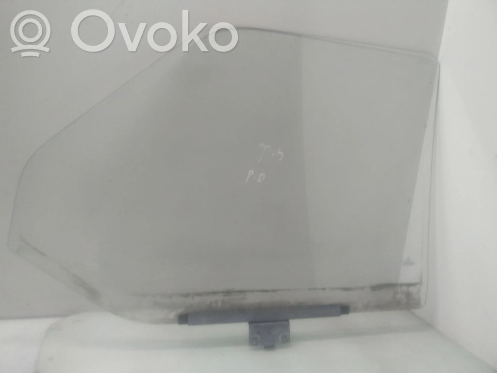 Volkswagen Transporter - Caravelle T4 Front door window glass four-door 