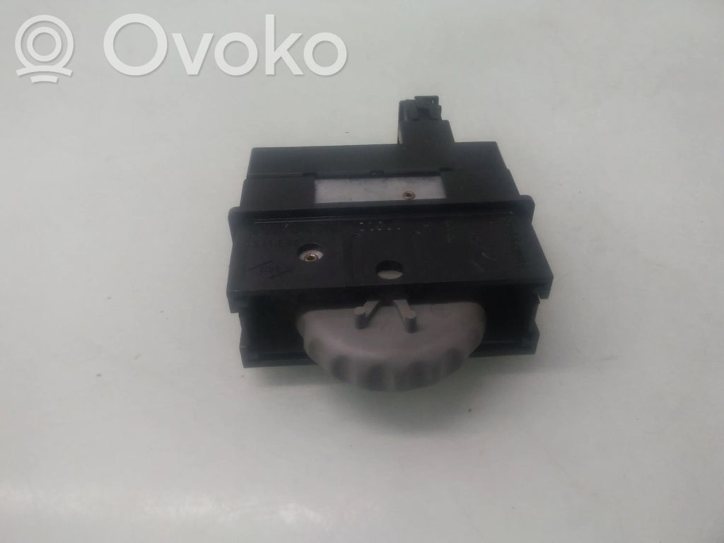 Panel lighting control switch   8200051309