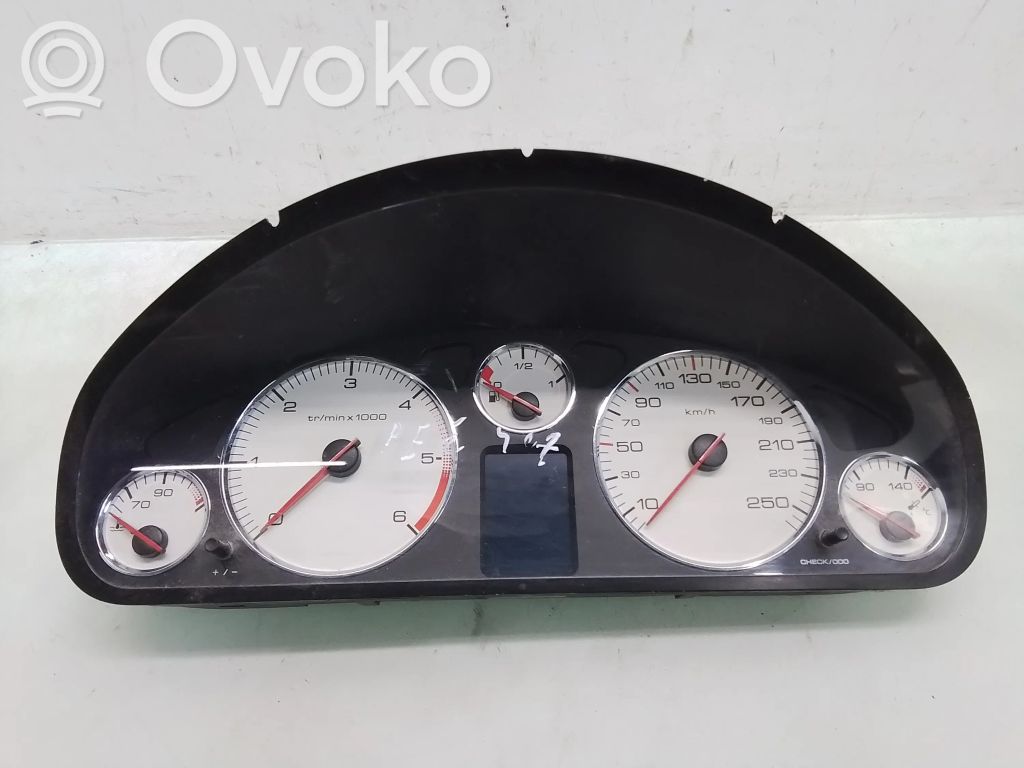 Peugeot 407 Speedometer (instrument cluster) 
