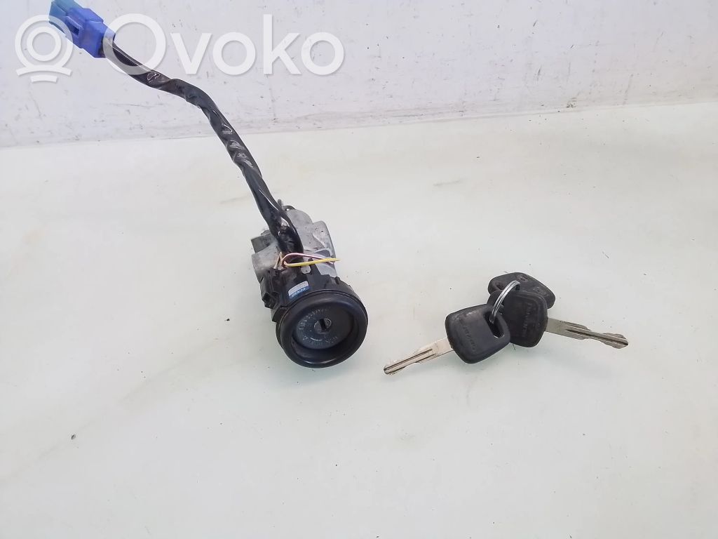 Subaru Forester SF Užvedimo spynelė 