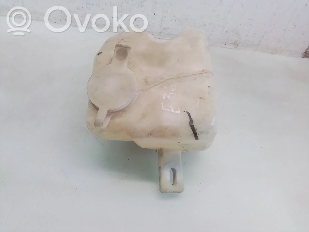 BMW 3 E36 Langų skysčio bakelis 